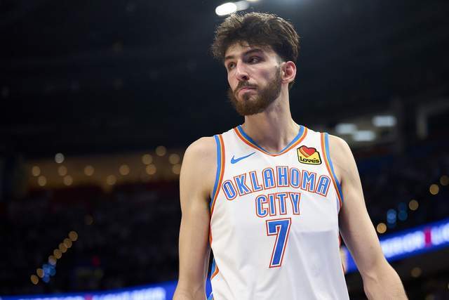 太阳与黄蜂达成交易：奥科吉+3次轮换7尺中锋