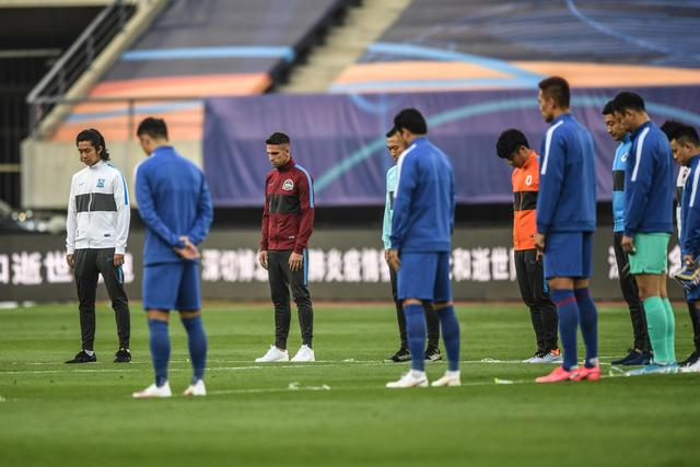 杨瀚森18+11+4帽青岛不敌浙江 新疆大胜上海